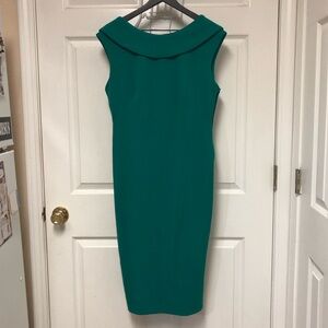 Calvin Klein Elegant Green Sleeveless Dress
